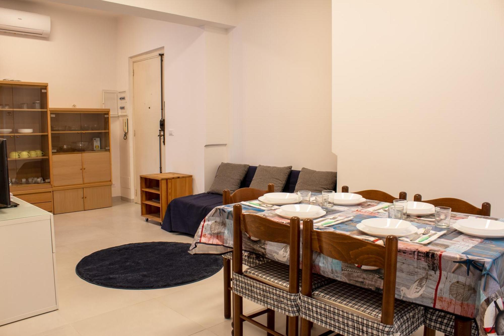 100 Metri Dal Mare Relax A Due Passi Dal Centro Apartment Finale Ligure Exterior photo